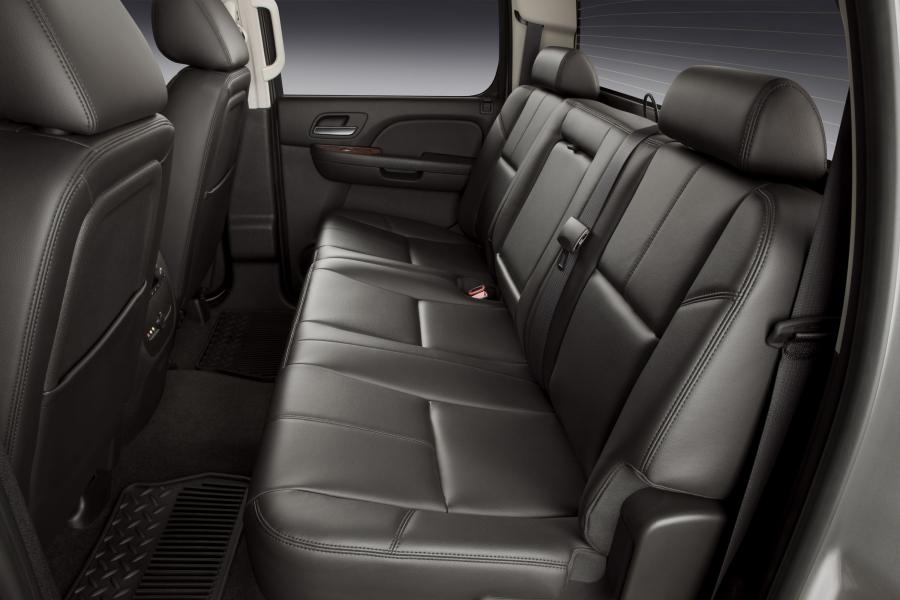  Chevrolet Silverado 2500 HD LTZ 2011 года  (фото 25 из 34)